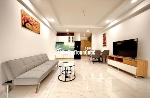 Căn hộ view hồ bơi gần làng đại học, khu công nghiệp