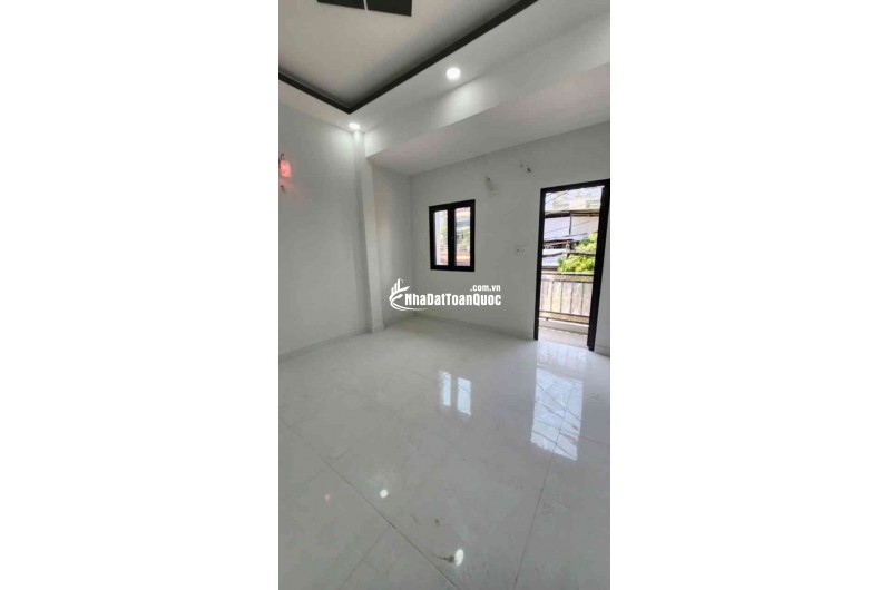 B.á.n nhà Khu Lê Văn Quới Bình Tân DTSD 92m² SHR nhỉnh 4 t.ỉ.