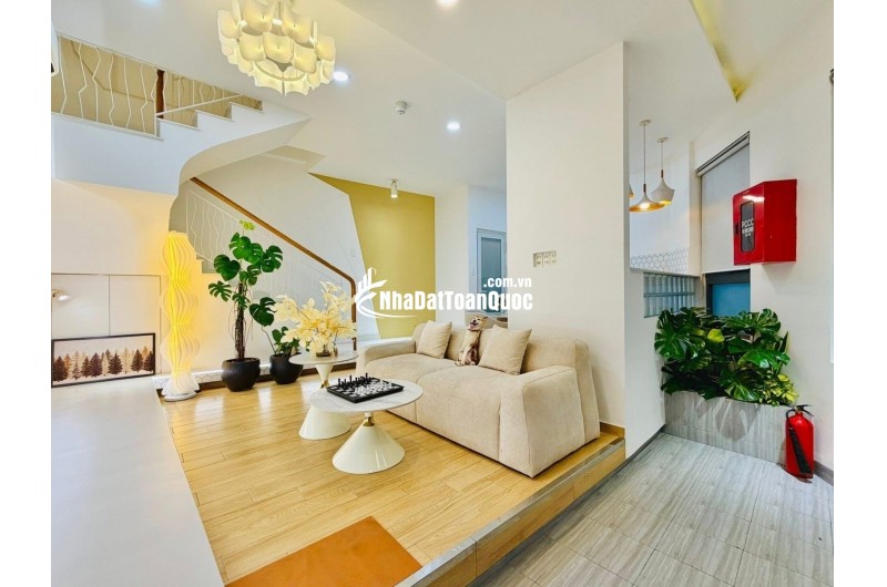 NHÀ ĐẸP GÒ VẤP - SÁT ĐẠI HỌC CÔNG NGHIỆP