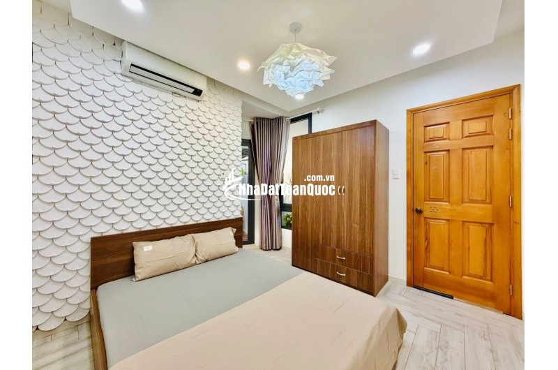 NHÀ ĐẸP GÒ VẤP - SÁT ĐẠI HỌC CÔNG NGHIỆP