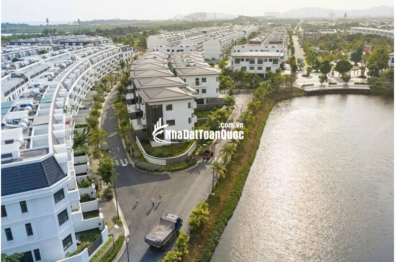 Cho thuê nhà phố full nội thất 4PN – 5WC La Vida Residences – Vũng Tàu  18 triệu/tháng