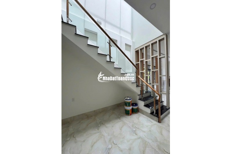 hồng  BÁN NHÀ PHỐ 1 TRỆT 1 LẦU – 70M² – SỔ HỒNG RIÊNG – TÂN HIỆP, TÂN UYÊN