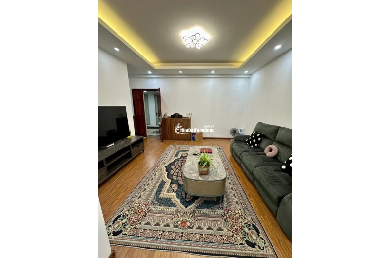 Bán gấp C2 Xuân Đỉnh – 2 bước ra Công viên Hòa Bình, hưởng trọn tiện ích Ngoại Giao Đoàn.