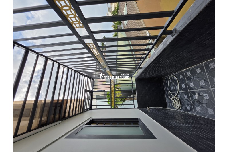 CHÍNH CHỦ CẦN BÁN NHÀ MẶT TIỀN 80M² TÂN XUÂN, SHR , 5.2 TỶ. LH:0909635789.