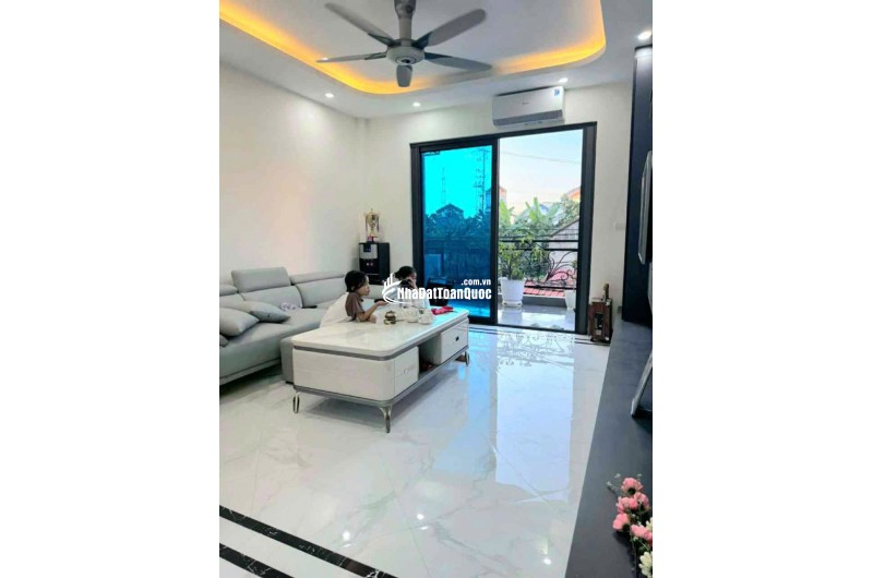 BÁN NHÀ PHỐ 60M2, CHƯƠNG MỸ – Ô TÔ VÀO NHÀ – FULL NỘI THẤT – GIÁ 6 TỶ