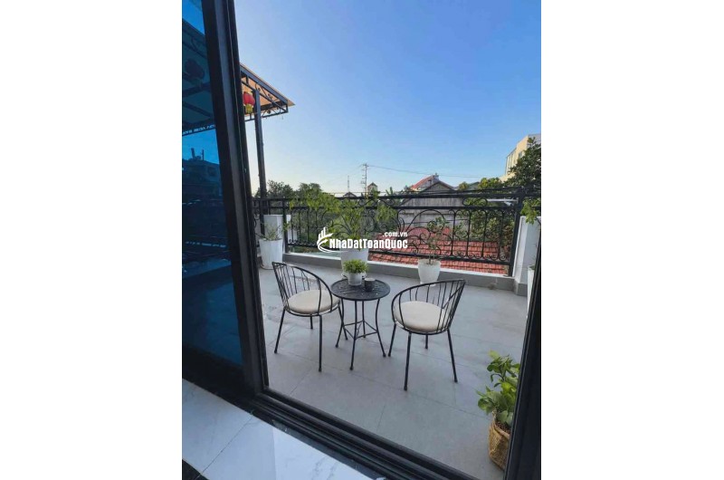 BÁN NHÀ PHỐ 60M2, CHƯƠNG MỸ – Ô TÔ VÀO NHÀ – FULL NỘI THẤT – GIÁ 6 TỶ