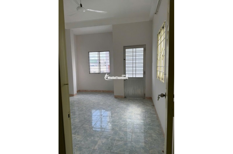 BÁN HOẶC CHO THUÊ NHÀ 2B/5 ĐƯỜNG SỐ 10, PHƯỜNG PHÚ LÂM TP.HCM. LH: 0938358990, 0908535558