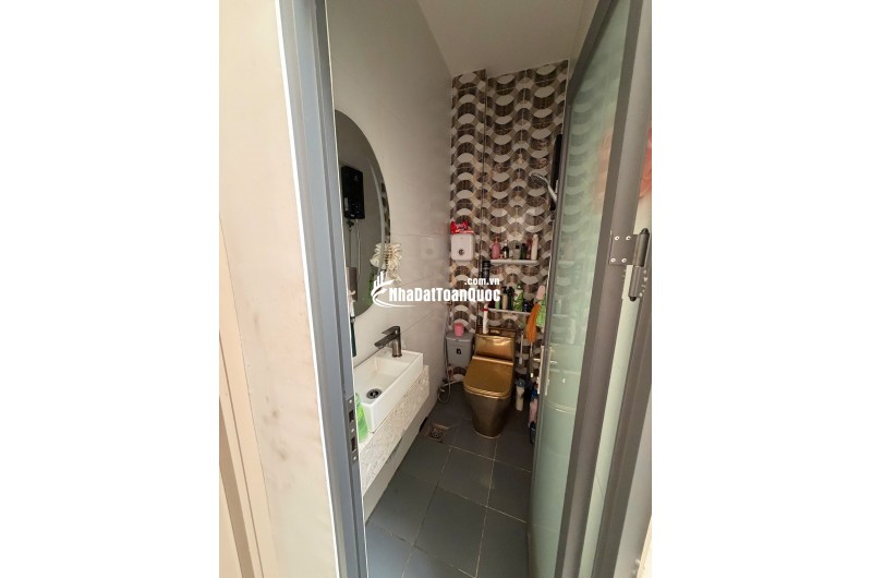 BÁN NHÀ 237/33/10 PHẠM VĂN CHIÊU, GÒ VẤP. HẺM THÔNG 3M, SHR, 3,7 TỶ. LH:0983552799.
