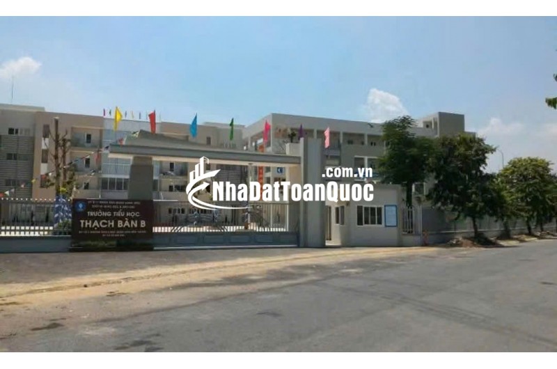 CHO THUÊ NHÀ 318 NGỌC TRÌ – 5 TẦNG , FULL NỘI THẤT, CHỈ 8 TRIỆU/THÁNG