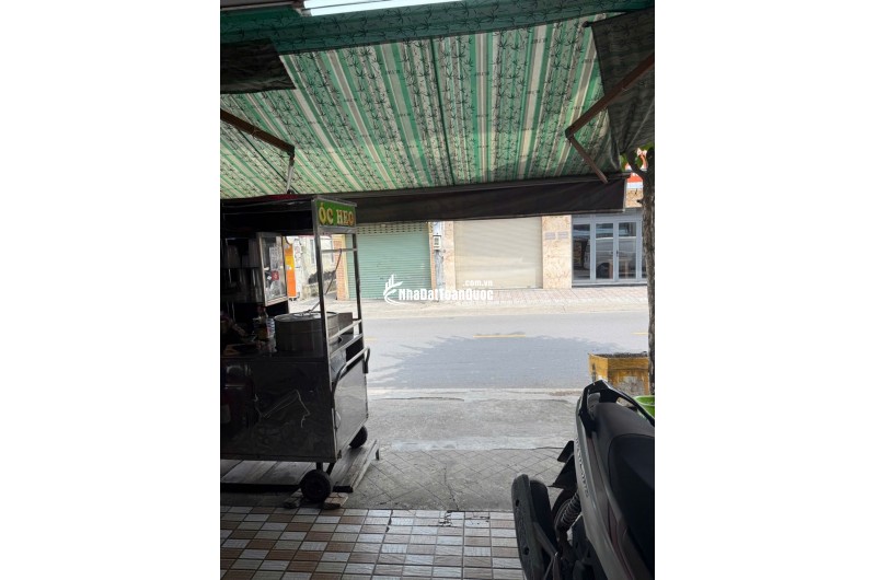 BÁN NHÀ GẦN LOTTE MART Q7 - DT (3.6 X 42) 1 TRỆT 1 LẦU 3PN. LH:0933714321.