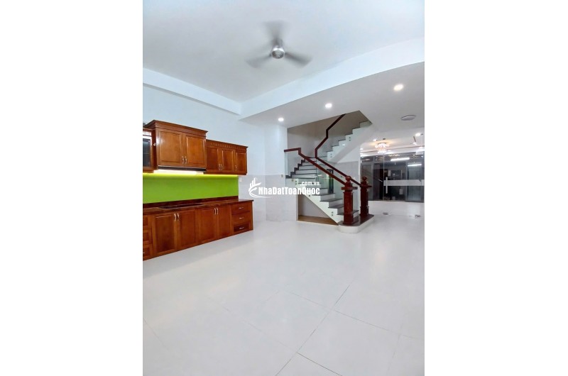 BÁN NHÀ 4 TẦNG GẦN AEON TÂN PHÚ - 5X17 (84M2) - SHR CHỈ 7,8TỶ. LH:0906108070.