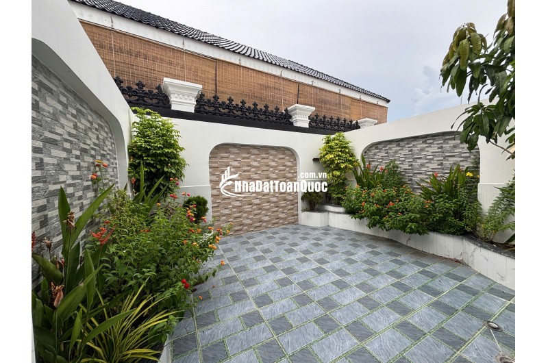 MUA NHÀ PHỐ TẠI CẦN ĐƯỚC - TẶNG NGAY GÓI THIẾT KẾ NỘI THẤT TRỊ GIÁ 100TR. LH:0344069492.