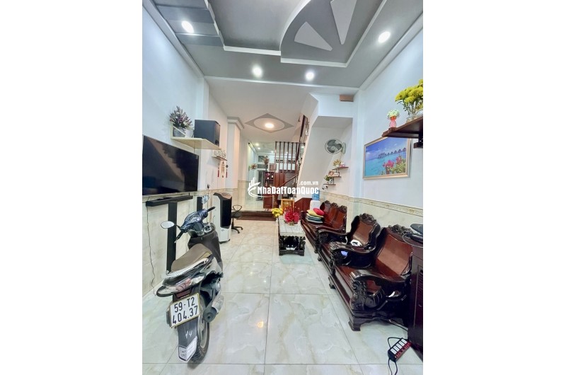 BÁN NHÀ HẺM XE HƠI KIA-TÁM DANH-P.5, Q.8 - 3 TẦNG - 4PN - NHỈNH 6 TỶ - LH 0784968131