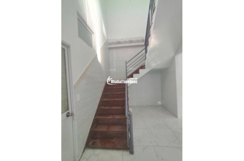 Bán nhà 96m2 ngang 8m tại đường Quốc lộ 1A Tân Thới Hiệp Quận 12 giá 5.9 tỷ