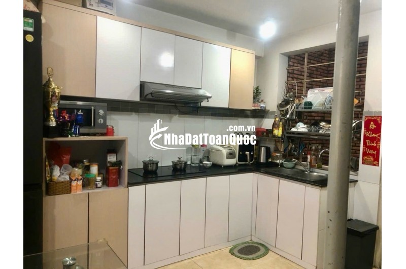 NHÀ 4 TẦNG TRƯỜNG CHINH -NGAY TRẠM DỪNG CHÂN METRO- SÁT MẶT TIỀN ĐƯỜNG -30M2 - NHỈNH 5 TỶ