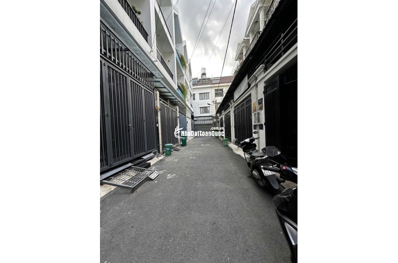 90m2 - Quốc lộ 13 - Nhà 2 mặt tiền trước sau - hẻm Ô tô tới cửa – Hiệp Bình Phước – Nhà 3 tầng hoàn công đủ