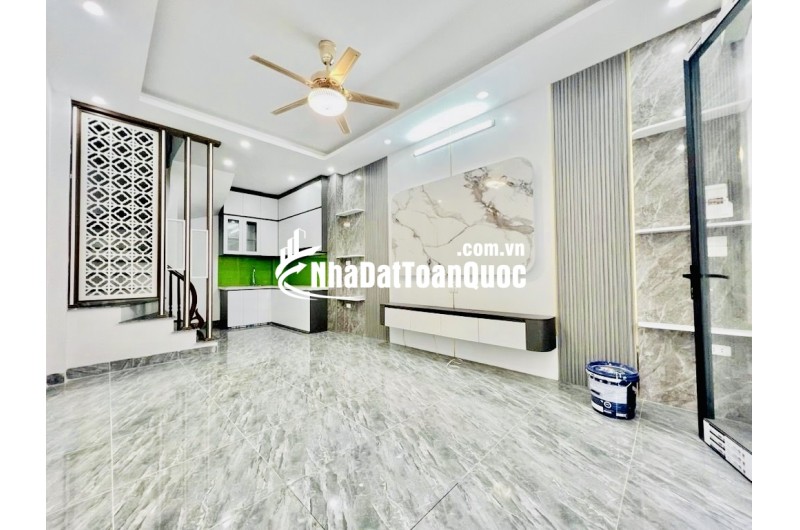 Bán Nhà 5 Tầng Biên Giang, Mặt Tiền 5,1M, Kinh Doanh Tốt , 35M², 2 Xe Tải Tránh