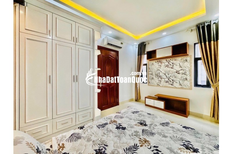 TUYỆT ĐỐI ĐIỆN ẢNH - SIÊU PHẨM ĐẸP NHƯ TRANH - 5 TẦNG MỚI CỨNG - NGAY TRƯỜNG PHAN TÂY HỒ GÒ VẤP