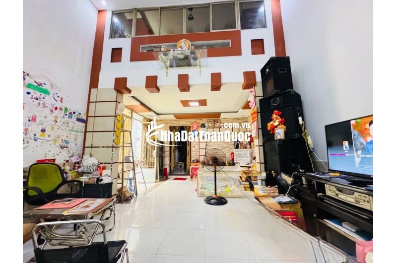 NHÀ ĐẸP THOẠI NGỌC HẦU – 67M² – 2 TẦNG – CHỈ 2 CĂN RA HẺM XE HƠI - GIÁ CHÀO 4.9 TỶ
