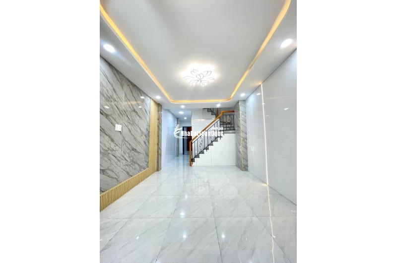 MẶT HẺM XE TẢI Q.8 – 4 tầng BTCT 50M²– 5PN – đỗ oto thoải mái, chỉ hơn 5T