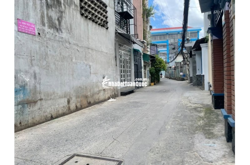BÁN NHÀ HẺM XE HƠI ÂU DƯƠNG LÂN Q8 - BỀ NGANG 6M - NỞ HẬU TÀI LỘC