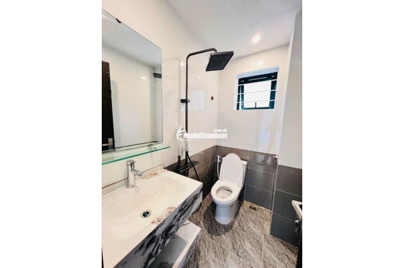  Nhà Ngon 4 Tầng 45M², Chúc Sơn, Gần Chung Cư Lộc Ninh, Đầy Đủ Tiện Nghi Giá 4,2 Tỷ