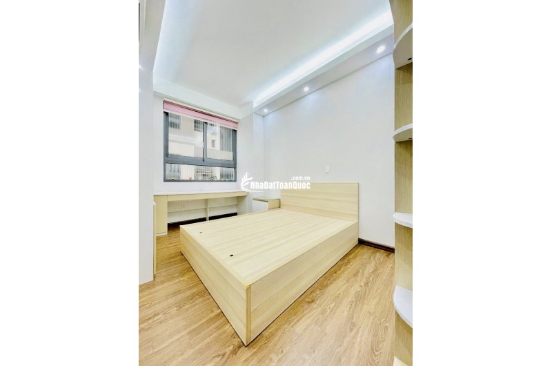  Nhà Ngon 4 Tầng 45M², Chúc Sơn, Gần Chung Cư Lộc Ninh, Đầy Đủ Tiện Nghi Giá 4,2 Tỷ