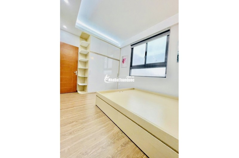  Nhà Ngon 4 Tầng 45M², Chúc Sơn, Gần Chung Cư Lộc Ninh, Đầy Đủ Tiện Nghi Giá 4,2 Tỷ