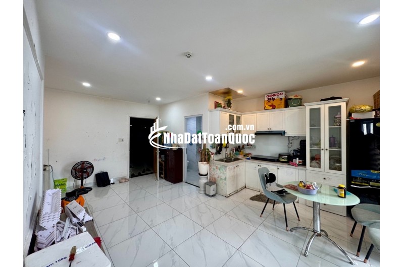 Căn hộ Khu ẩm thực Tô Hiệu hơn 50m² giá nhỉnh 2 tỷ