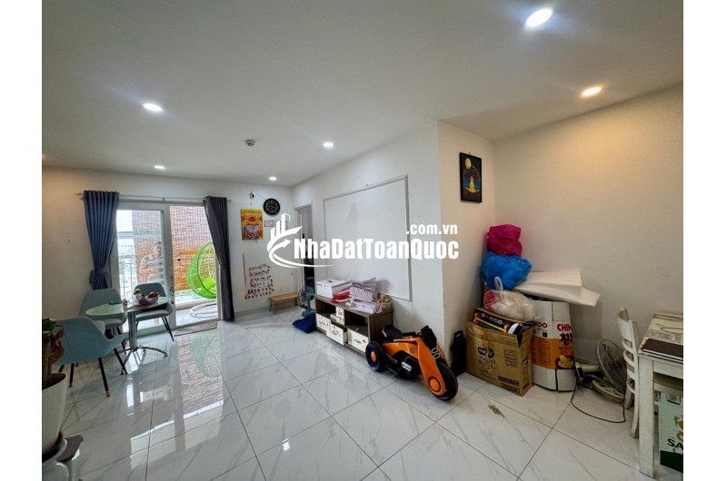 Căn hộ Khu ẩm thực Tô Hiệu hơn 50m² giá nhỉnh 2 tỷ