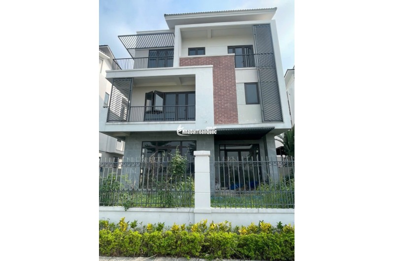 HÀNG HIẾM – BIỆT THỰ ĐƠN LẬP 300M VIEW CÔNG VIÊN – SỔ ĐỎ SẴN – CHỈ 30,472 TỶ!
