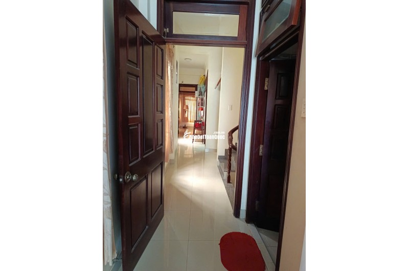 BÁN NHÀ 15/2A (SỐ CŨ 19) NGUYỄN BỈNH KHIÊM, P.VŨNG TÀU, HOÀN CÔNG 224M2. LH:0982230297