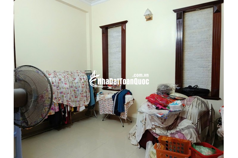 BÁN NHÀ 15/2A (SỐ CŨ 19) NGUYỄN BỈNH KHIÊM, P.VŨNG TÀU, HOÀN CÔNG 224M2. LH:0982230297