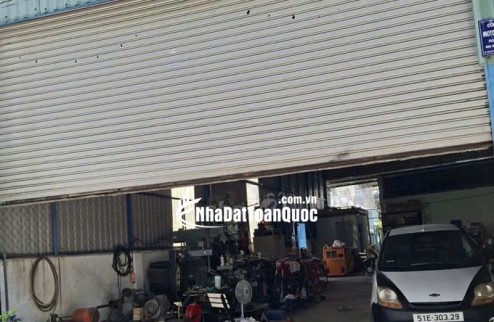 Bán nhà xưởng kinh doanh hay ở đều tốt, sát bờ sông Sài Gòn