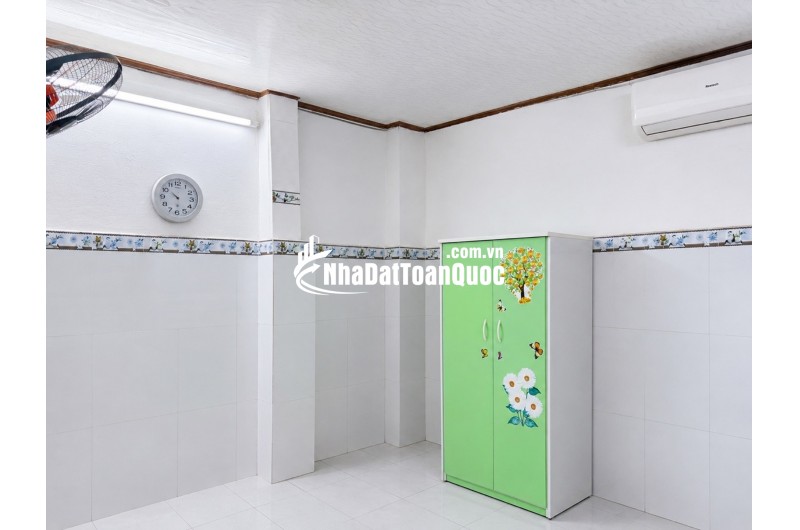 Bán nhà 58m2 ,XVNT Bình Thạnh , Hàng Xanh 6PN hẻm thông D2 giá 5.5tỷ