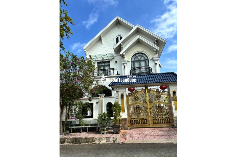 BÁN 4 LÔ ĐẤT THỊ TRẤN CỦ CHI (200M2 ĐẾN 224M2) SHR. CHỈ TỪ 5.5 TỶ/LÔ. LH:0901393456.