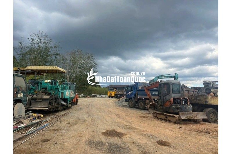 Bán nhanh lô đất MT đường Vòng Lâm Viên phường Lâm Viên .
