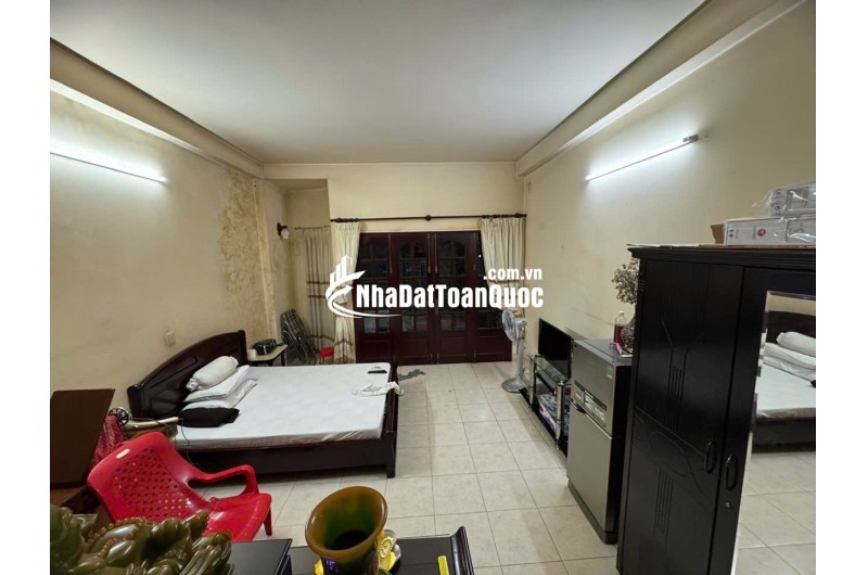 Bán nhà Lạc Long Quân hẻm xe hơi, 60m2, 4 tầng BTCT, giá 8,9tỷ