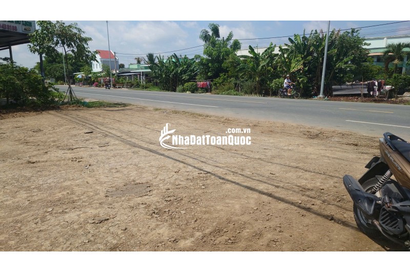 CHO THUÊ 5000M2 MẶT TIỀN QL50 LÀM BÃI XE NHÀ XƯỞNG KHO LẠNH 0901651234.