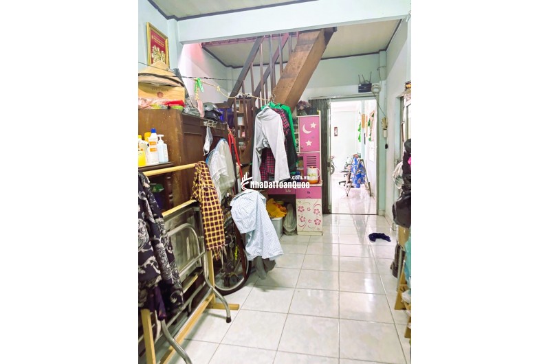 Bán nhà cũ 80m2 nở hậu hẻm 251 Lê Quang Định Bình Thạnh hạ 2tỷ còn 5.5tỷ