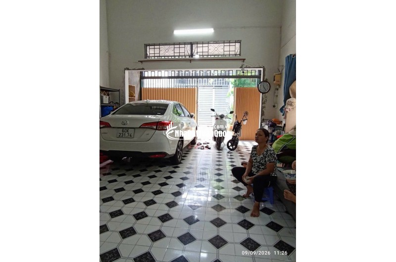 Cho thuê căn 90m2 góc 2 mặt tiền kp8 p tam hiêp giá 6tr/ tháng