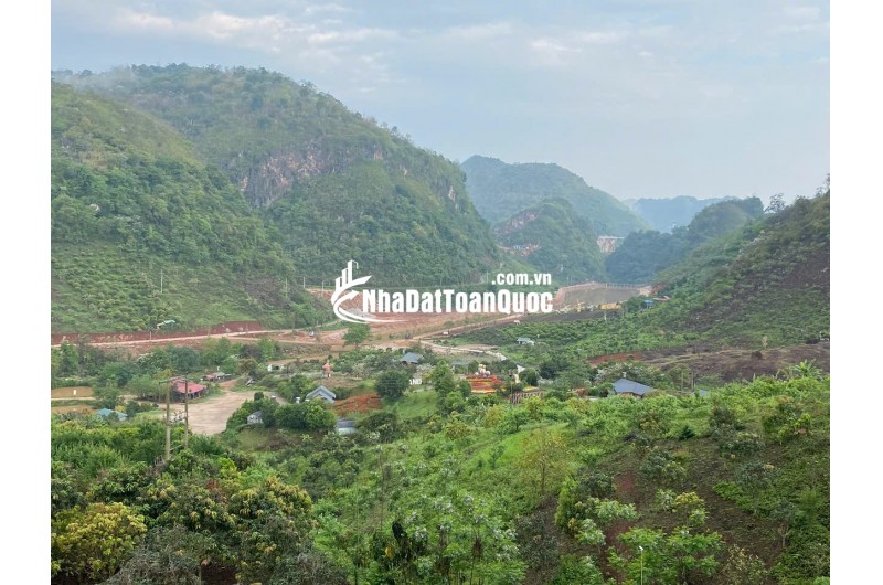  HÀNG HIẾM MỘC CHÂU – QUỸ ĐẤT DIỆN TÍCH LỚN, ĐƯỜNG LIÊN XÃ