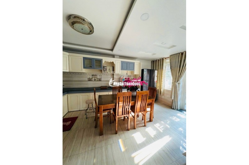 SIÊU PHẨM CĂN LÔ GÓC NỘI THẤT ĐẸP, HẺM XE HƠI 7 CHỖ 6M NGỦ LUÔN TRONG NHÀ, DỌN VÀO Ở NGAY
