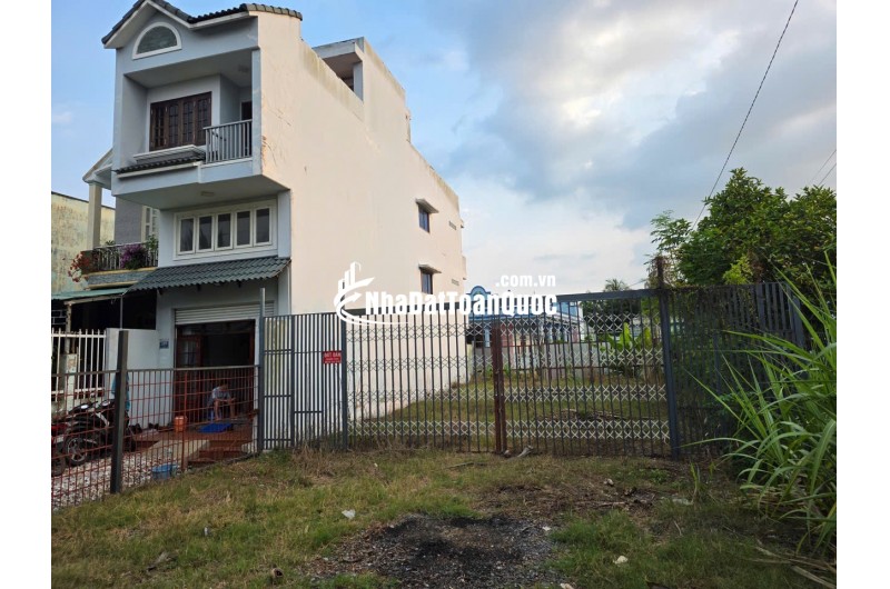 Bán đất MT 290m2 giá 5.9 tỷ, Số 289 Thích Thiện Hoà Xã Bình Lợi