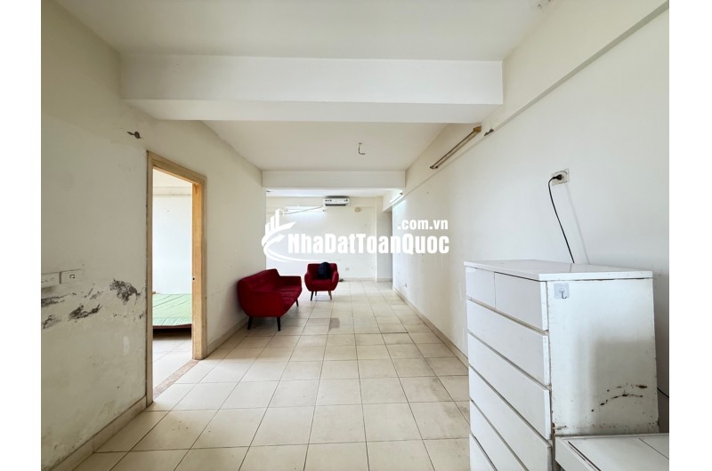 BÁN CHUNG CƯ LÔ GÓC THOÁNG SÁNG SÀI ĐỒNG HÀNG XÓM VINHOMES 2 NGỦ BAN CÔNG RỘNG 74M² 4.1 TỶ.