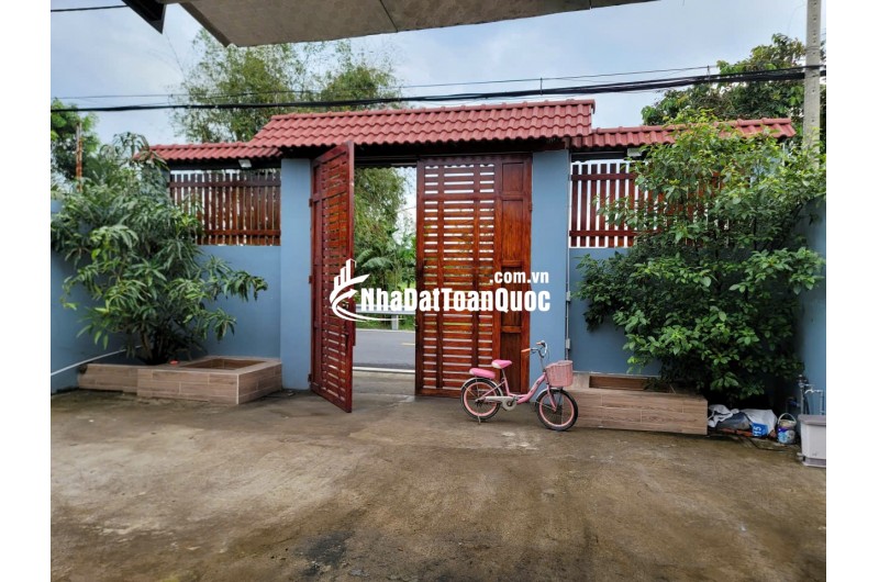 Bán nhà Mặt Tiền 215 Thích Thiện Hoà, Xã Lê Minh Xuân Huyện Bình Chánh