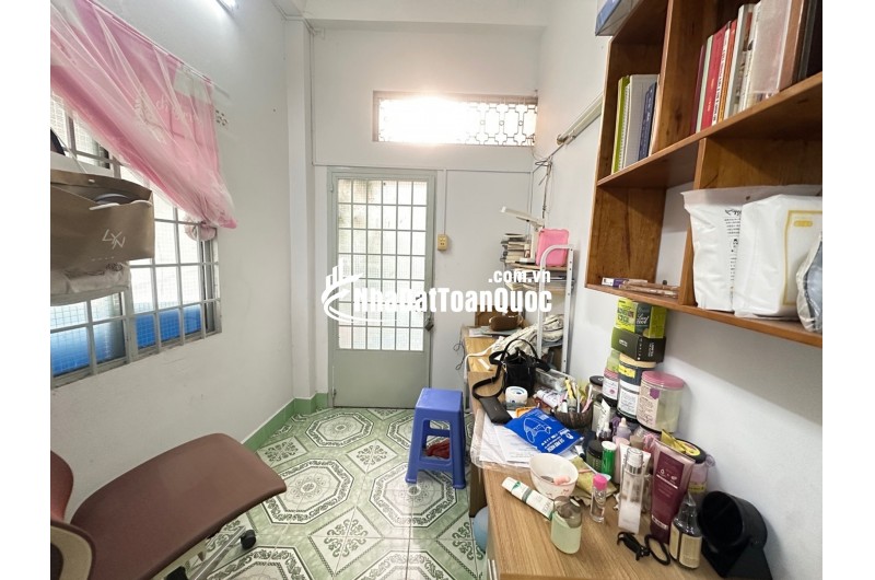 BẾN THÀNH-  NGUYỄN CÔNG TRỨ – 32/34M² – 3 TẦNG – QUẬN 1 – CHỈ 6,490 TỶ (TL)
VỊ TRÍ TRUNG TÂM  – CÔNG NĂNG ĐẦY ĐỦ