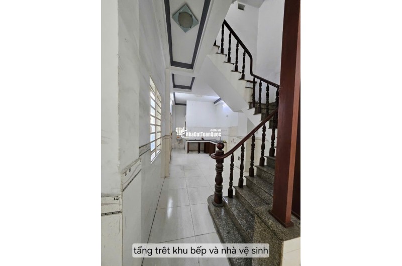 Bán nhà 1 trệt 2 lầu mặt tiền đường HT26, Q12