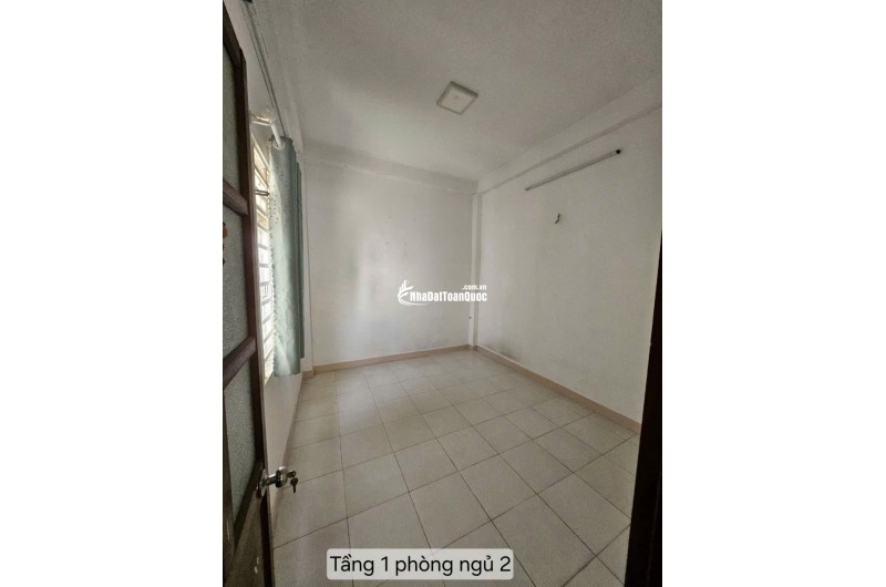 Bán nhà 1 trệt 2 lầu mặt tiền đường HT26, Q12