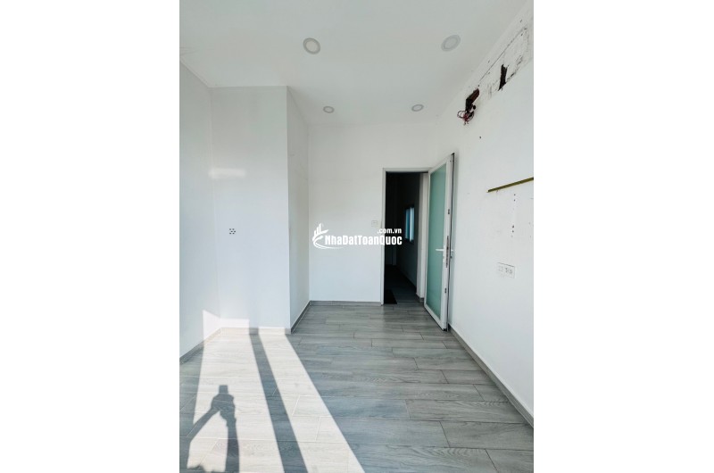 Nhà Nguyễn Văn Lượng P17 Gò Vấp 21m2 , hẻm xe hơi  giá 2.6tỷ